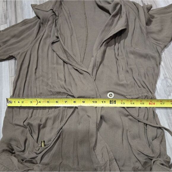 Cato utility jacket in taupe/brown - Picture 9 of 10